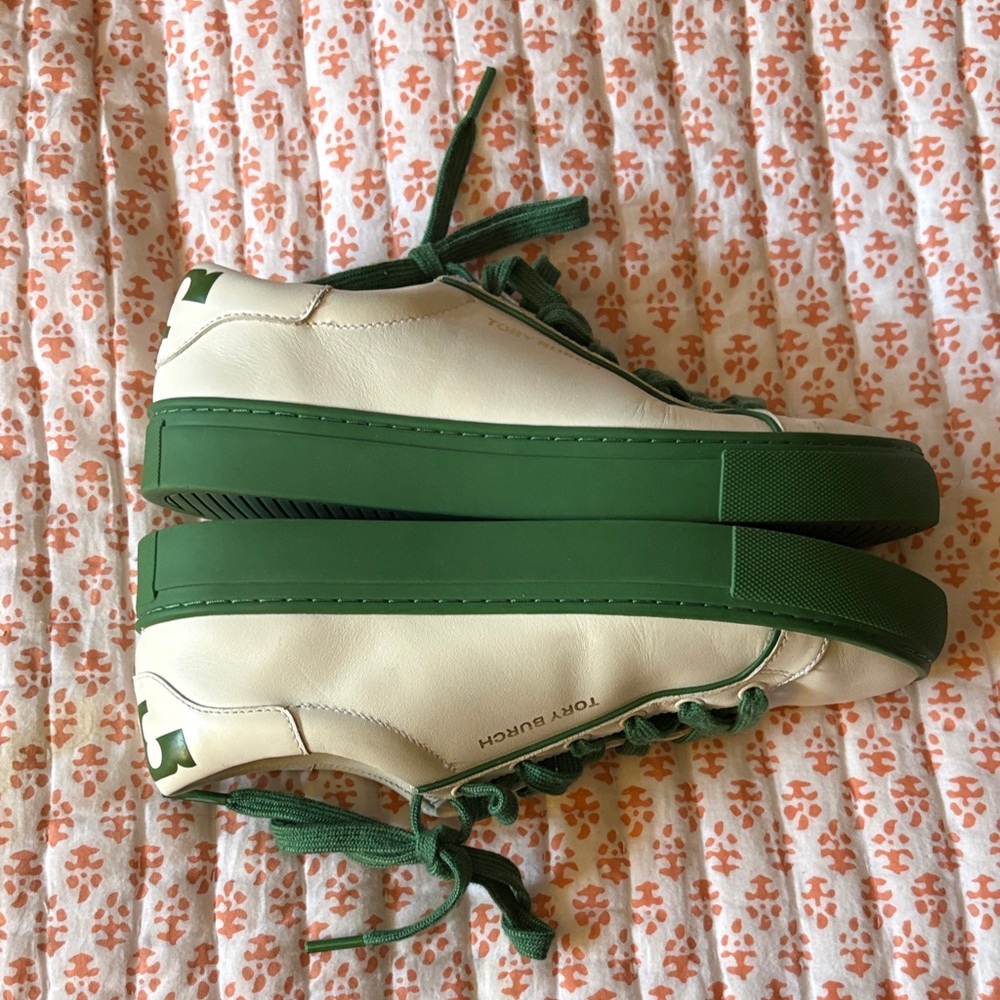 Tory Burch White Leather Sneakers with Green Accents - Picture 7 of 16